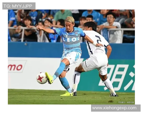 水户蜀葵与柏太阳的激烈对决揭示了日本足球的竞争魅力与战术智慧