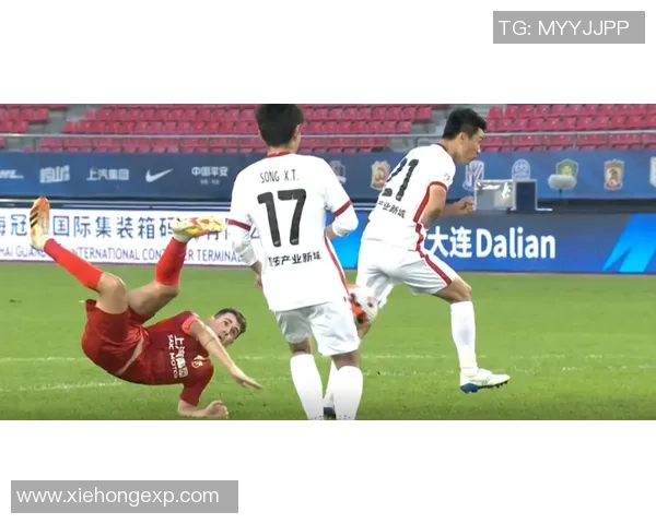 沙萨基迎战里昂期待精彩对决双方球员状态火热斗志昂扬